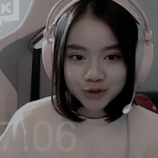 😡 cad80f20 06 girl, headphones, portrait, woman, youth telegram sticker