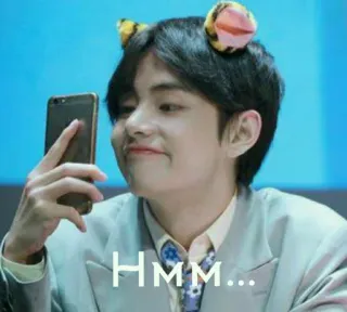 🤔 fe927589 V HMM... kpop, bts, วี, หืม, ไอดอล, เซลฟี่, น่ารัก, แฟนคลับ telegram sticker