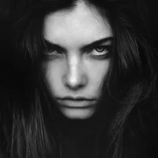 😒 50542f8b ผู้หญิง, ภาพเหมือน, ใบหน้า, ผม, ดวงตา, ขาวดำ telegram sticker