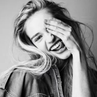 😛 c8592efe ผู้หญิง, ภาพเหมือน, ยิ้ม, ผมบลอนด์, คน, นางแบบ telegram sticker