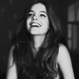 😁 efd34795 ภาพเหมือน, ผู้หญิง, ยิ้ม, ผมสีน้ำตาล, มีความสุข, คน, ผู้หญิง telegram sticker