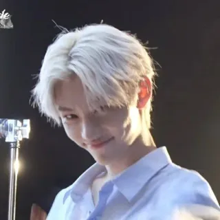 😏 5900327e whatsapp sticker