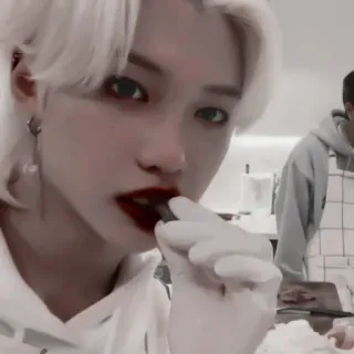 🥩 ecc852c2 Felix kpop, 스트레이 키즈, 아이돌, 필릭스, 이필릭스, 가수 telegram sticker