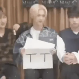 ꒰🧷˓˓ 𝘧𝘦𝘭𝘪𝘹 @help_jennsoo telegram stickers