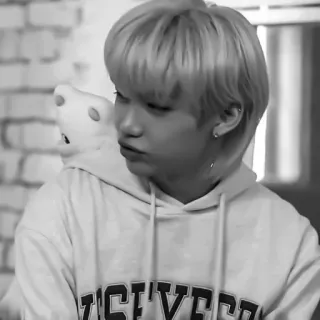 🌟 b1d7c79e Felix Kpop, Felix, Stray Kids, Singer, Celebrity, Idol, Boy band telegram sticker