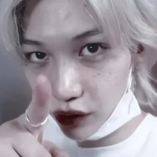 🍅 2ada4f88 사람, 인물 사진, 가수, 유명인 telegram sticker