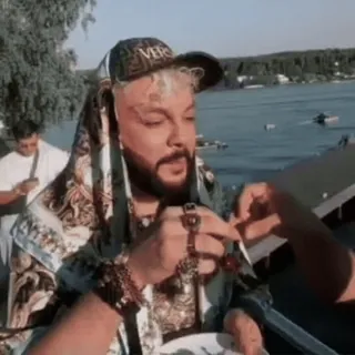 🍒 fe01d0fc telegram sticker