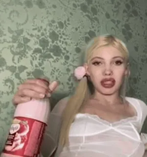 🕵️‍♀️ 80cfd6ee whatsapp sticker