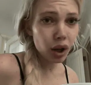 🙋‍♀️ 9a01f308 whatsapp sticker