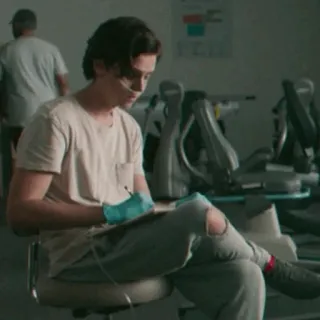 🥀 d76939b7 uomo, scrittura, medico, ospedale, ossigeno, paziente whatsapp sticker