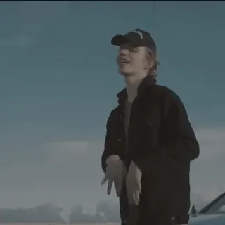 💃 d1e69730 telegram sticker