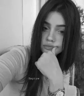 🥀 29959150 Emptyw remaja, gadis, potret, kecantikan, orang, wanita, perempuan, muda whatsapp sticker