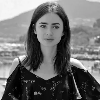 🥀 b697da21 Lily Collins Emptyw selebriti, aktris, hitam putih, potret, wanita whatsapp sticker