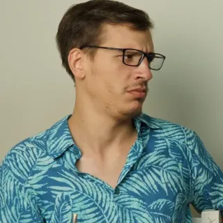 🤨 6e85e1b0 telegram sticker