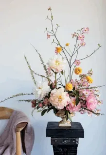 🌸 609a69f4 цветочная композиция, цветы, флористика, пионы, цветочная композиция telegram sticker