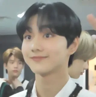 🚜 fb7cd604 telegram sticker