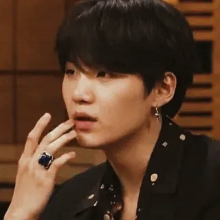 ❄️ e3c9c92b Suga Suga, BTS, K-Pop, Min Yoongi, Musicista, Cantante, Coreano, Maschio whatsapp sticker