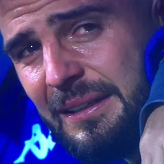 😢 dc2818e1 weinen, traurig, tränen, emotion, mann, nahaufnahme whatsapp sticker