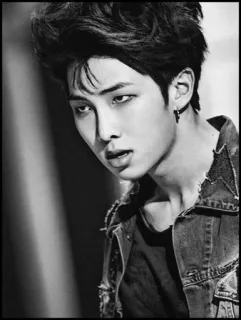 🗝 445621b5 RM RM, BTS, Kpop, Muzyka, Piosenkarz, Portret, Czarno-białe telegram sticker