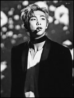 🗝 9d37d7f2 RM RM, BTS, K-Pop, Piosenkarz, Wykonawca, Czarno-białe, Muzyka telegram sticker
