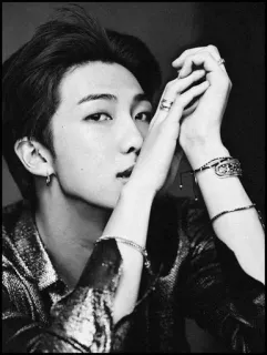 🗝 c151e1f9 RM RM, BTS, K-Pop, Muzyka, Piosenkarz, Portret, Czarno-białe telegram sticker