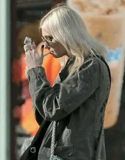 🕷 1bbb891e Merokok, Rokok, Wanita, Korek Api telegram sticker