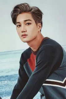 ➰ b93fe951 Mann, Porträt, Casual, Draußen, Meer, Ozean telegram sticker