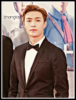 💮 5f7c80cd Zhang Yixing zhanglay hombre, traje, celebridad, cantante, actor, kpop telegram sticker