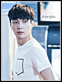➰ fc2a3f11 Zhang Yixing zhanglay K-pop, cantante, ídolo, celebridad, Zhang Yixing, Lay telegram sticker