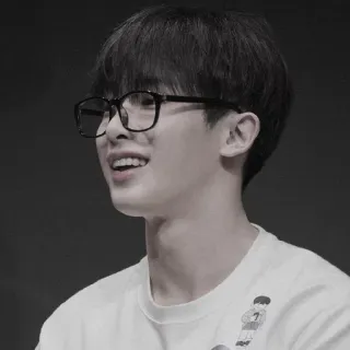 🌓 1d228d18 telegram sticker