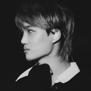 🕯 b43a0eb9 Kai k-pop, ไอดอล, exo, ไค, นักร้อง, นักเต้น, ผู้ชาย, ภาพเหมือน telegram sticker