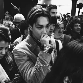 🍂 e2b2dac1 Kai เคป็อป, นักร้อง, คนดัง, ภาพเหมือน, นักแสดง telegram sticker