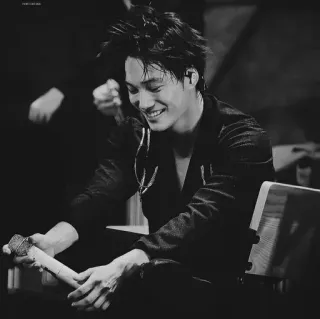 🍂 e7b93677 telegram sticker