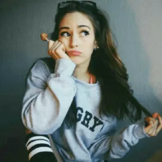 🙁 9c935495 ANGRY chica, suéter, enojado, chupetín whatsapp sticker