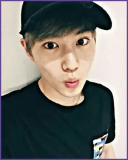 💜 796b64ed pria, potret, pemuda, orang, topi whatsapp sticker