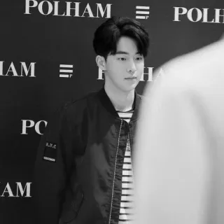 💮 10f7e0da POLHAM Bekleidungsmarke, Mode, Model, Mann telegram sticker