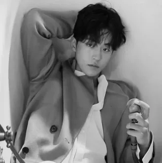 ➖ 19dfccf5 Mann, Porträt, Schwarzweiß, Person, Model, Schauspieler telegram sticker