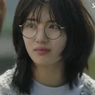 🥡 9914ac8f женщина, портрет, девушка, человек, лицо, очки whatsapp sticker