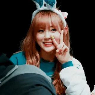 🎄 51cfd3fa phụ nữ, hòa bình, dễ thương, chân dung, cô gái, thỏ, tuổi trẻ telegram sticker