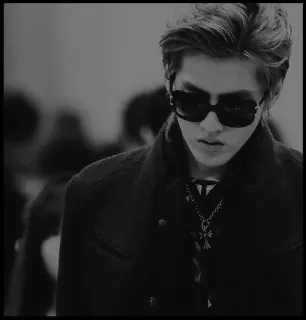 【 ᶠʳᵒᵐ ᵍᶤѕᵉˡᵉ ᶠᵒʳ ᵇʳᵒ ᵉᵃʳˡ @MrEARLmarciano 】 whatsapp stickers