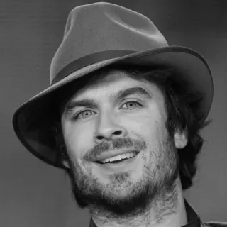 ⚫️ 93426269 Ian Somerhalder актер, знаменитость, мужчина, портрет, шляпа, улыбающийся whatsapp sticker