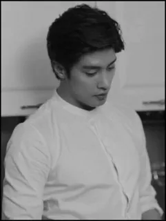 ⛓ 01ee6458 mann, porträt, monochrom, person, schwarz weiß telegram sticker