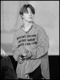 ➖ d041a731 NEVER GET COVERED ANOTHER DARKNESS TERMINATE YOUR LIGHT zwart wit, persoon, tekst, shirt telegram sticker