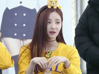 🥂 f6496dc4 telegram sticker