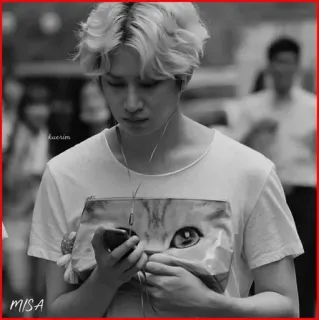 💷 ce76ca4d 人物, 街道, 黑白, 肖像 whatsapp sticker