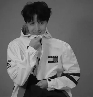 ☠ c9a66d13 คน, ผู้ชาย, ภาพเหมือน, ขาวดำ, เสื้อแจ็คเก็ต, แฟชั่น, สไตล์ whatsapp sticker