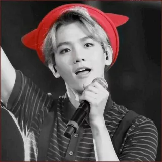 💮 d0137861 kpop, cantante, musica, idol, artista whatsapp sticker