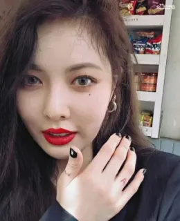 🎐 e52501c3 telegram sticker