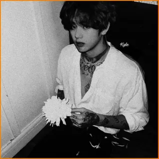 🕯 9fa749b6 Kim Taehyung Kyle kpop, tatuaż, piosenkarz, artysta, idol, muzyka telegram sticker