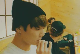 🕸 62b83f68 telegram sticker